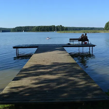Posiadlosc Nad Zatoka Ryn (Warmian-Masurian)